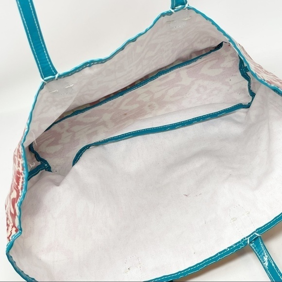 CLAVA Women’s WELLIE MARKET TOTE in Red Turquoise Ikat Print - Picture 7 of 7